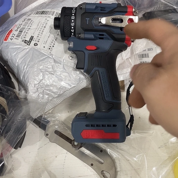 裸机一个全新没电池