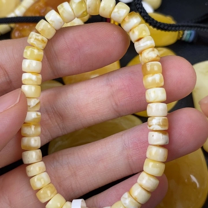 琥珀裸石未镶嵌微瑕78