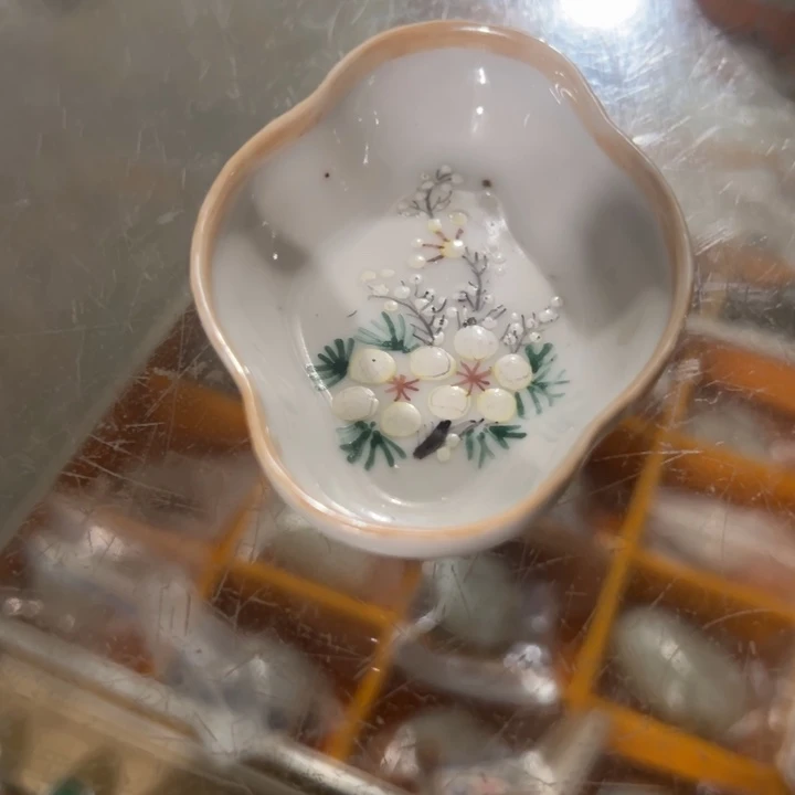 归***…老瓷器粉彩瓷器碟