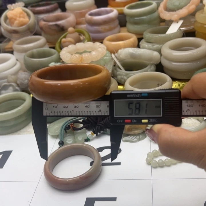 石英岩玉合金手镯