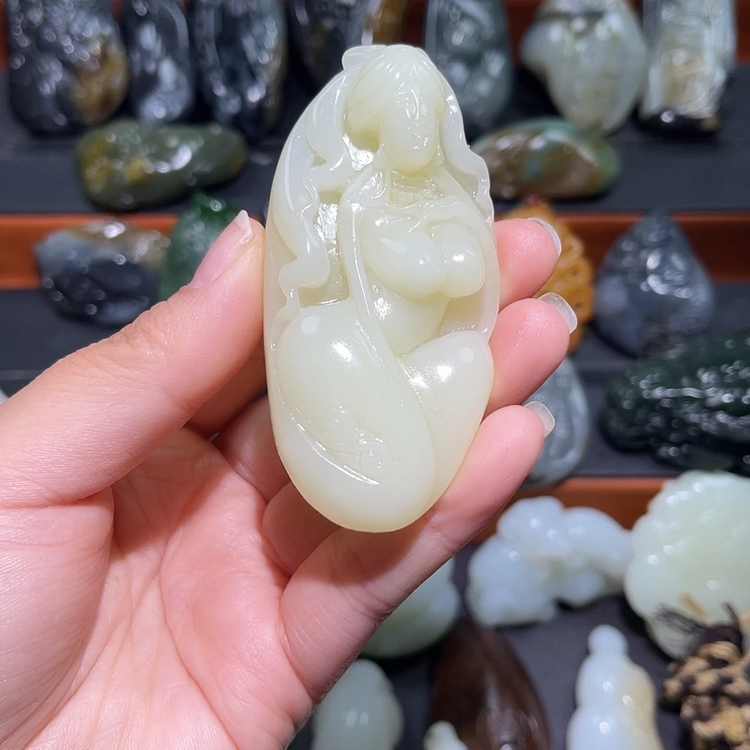 和田玉未镶嵌挂件