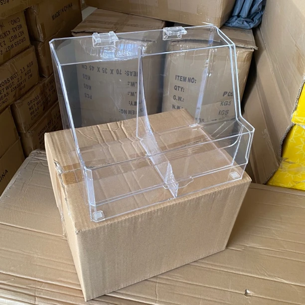 化妆品收纳架防尘多格亚克力收纳盒翻盖式收纳33*22*25cm