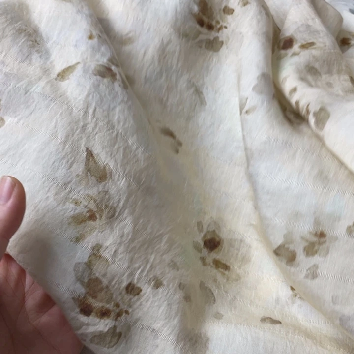 咖色印花1米。
