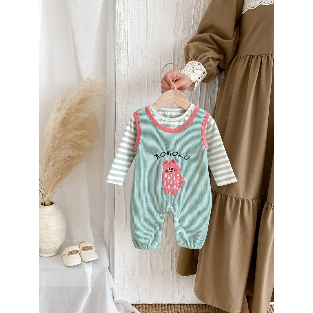 女宝宝套装秋季新款婴儿衣服洋气超萌条纹T恤背带连体裤秋装2件套