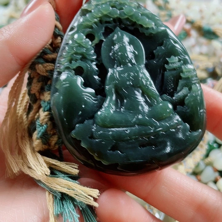 颈饰未镶嵌和田玉