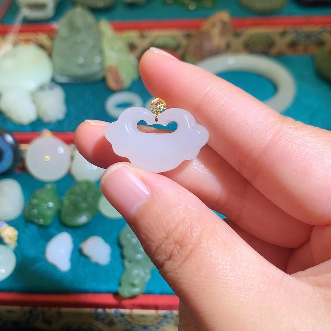 和田玉（白玉）18K金镶嵌颈饰