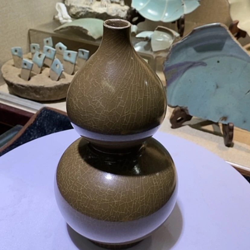 【闪购商品】小**࿐瓷盘，品像精美瓷瓶