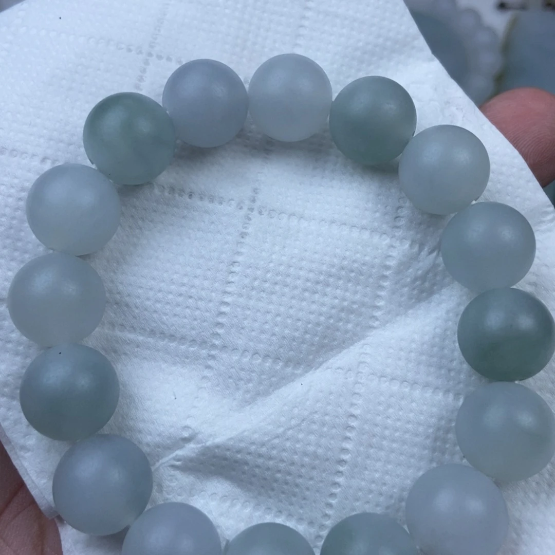 定制翡翠未镶嵌?*手串