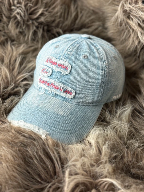 复古做旧破洞牛仔棒球帽显脸小韩版刺绣鸭舌帽男女百搭遮阳帽子