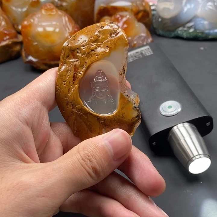 玛瑙/玉髓未镶嵌颈饰玛瑙