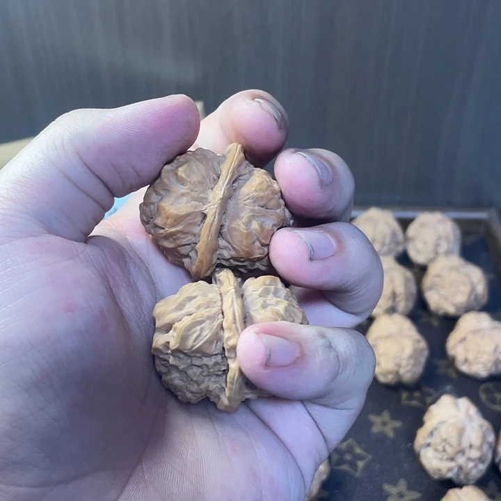 爱***赢文玩核桃文玩核桃