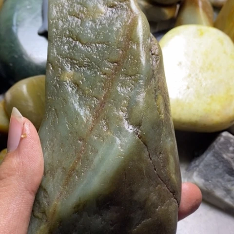 未镶嵌和田玉（糖玉）挂件