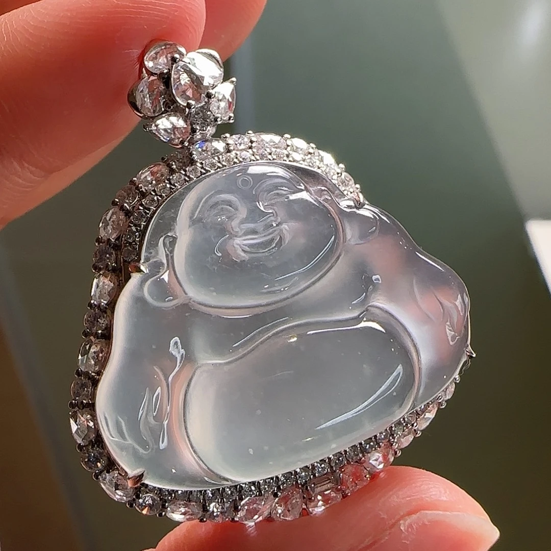 翡翠18K金镶嵌颈饰天然翡翠