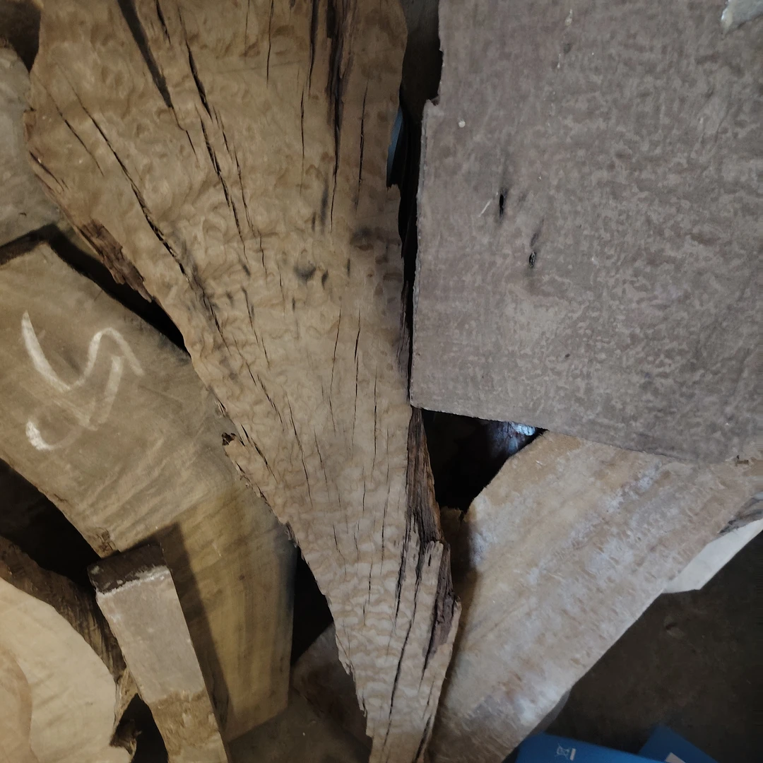 金丝楠木原材料以直播间一物一拍