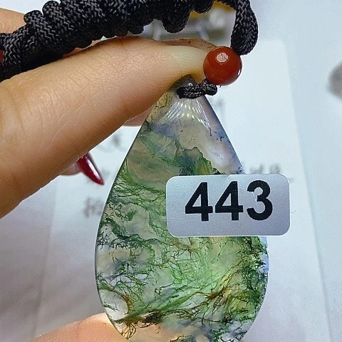 未镶嵌颈饰玛瑙/玉髓观**澜