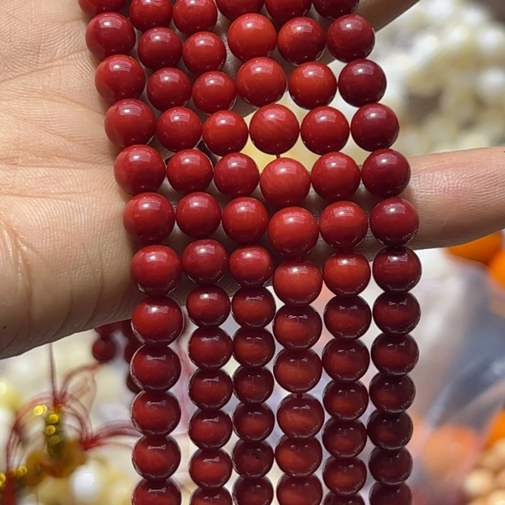 大果紫檀（缅甸花梨）0.6牛血红圆珠办成品