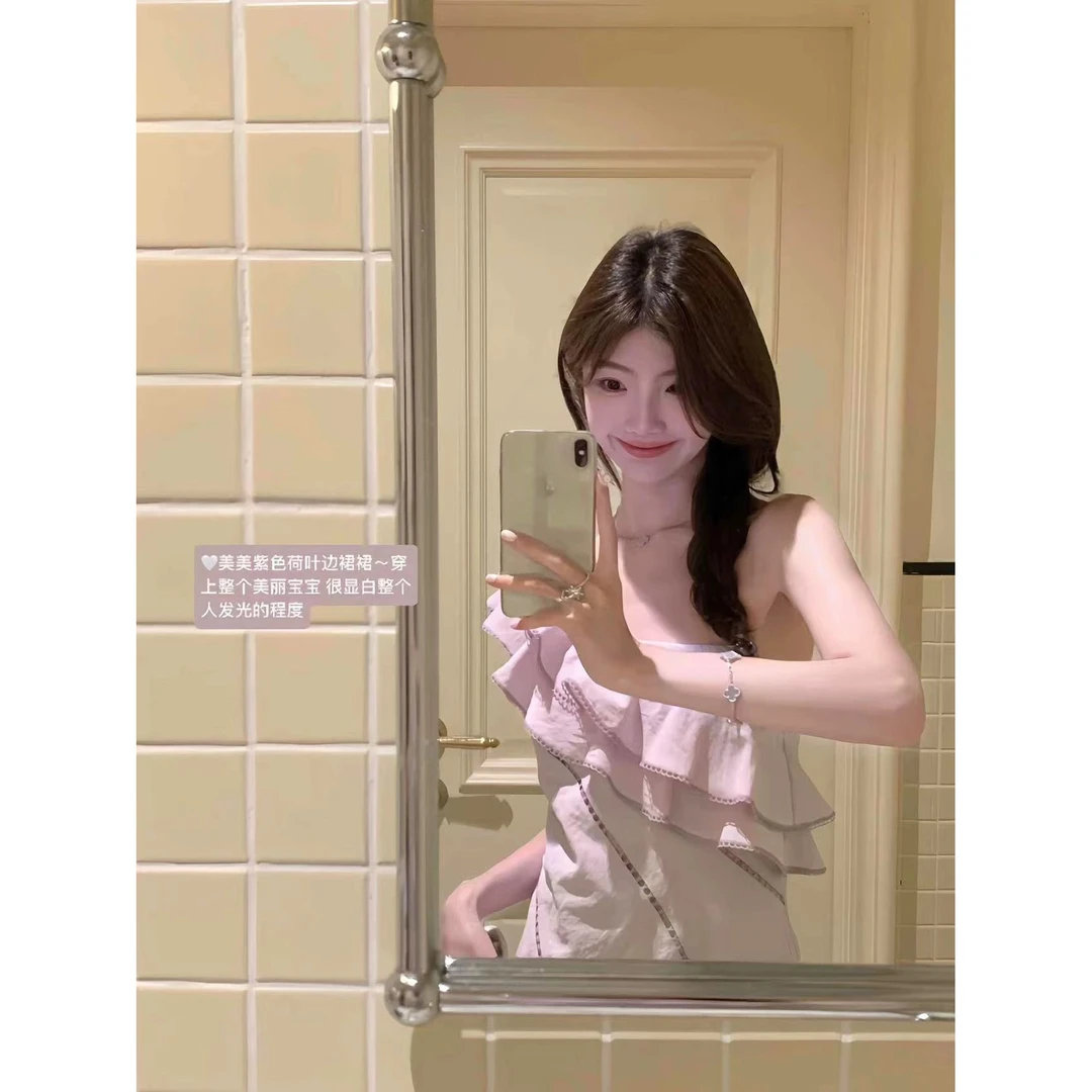 美女氛围感斜肩荷叶边连衣裙女夏海边度假风修身显瘦裙子