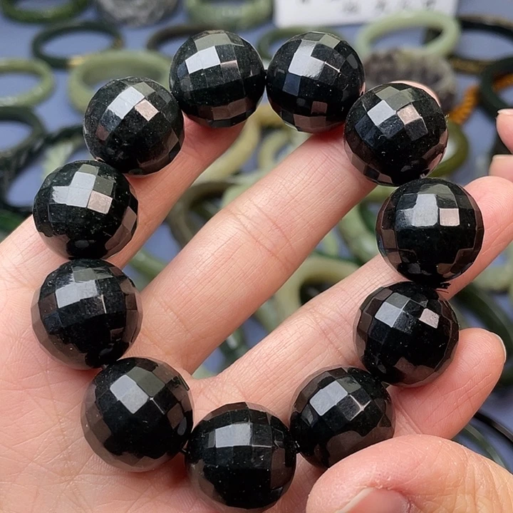 和田玉（青玉）未镶嵌手串马塞克串