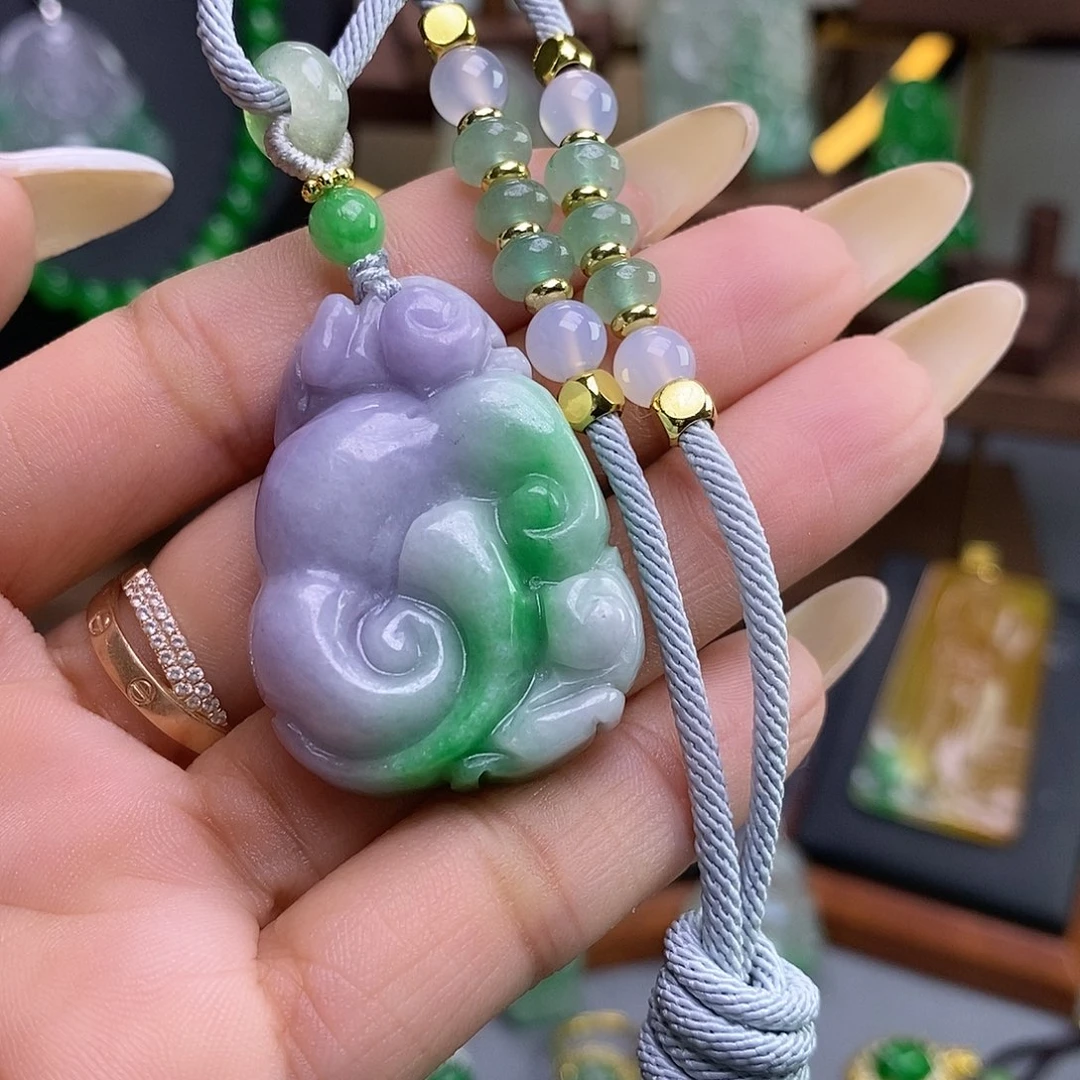 吊坠(赠链)未镶嵌翡翠