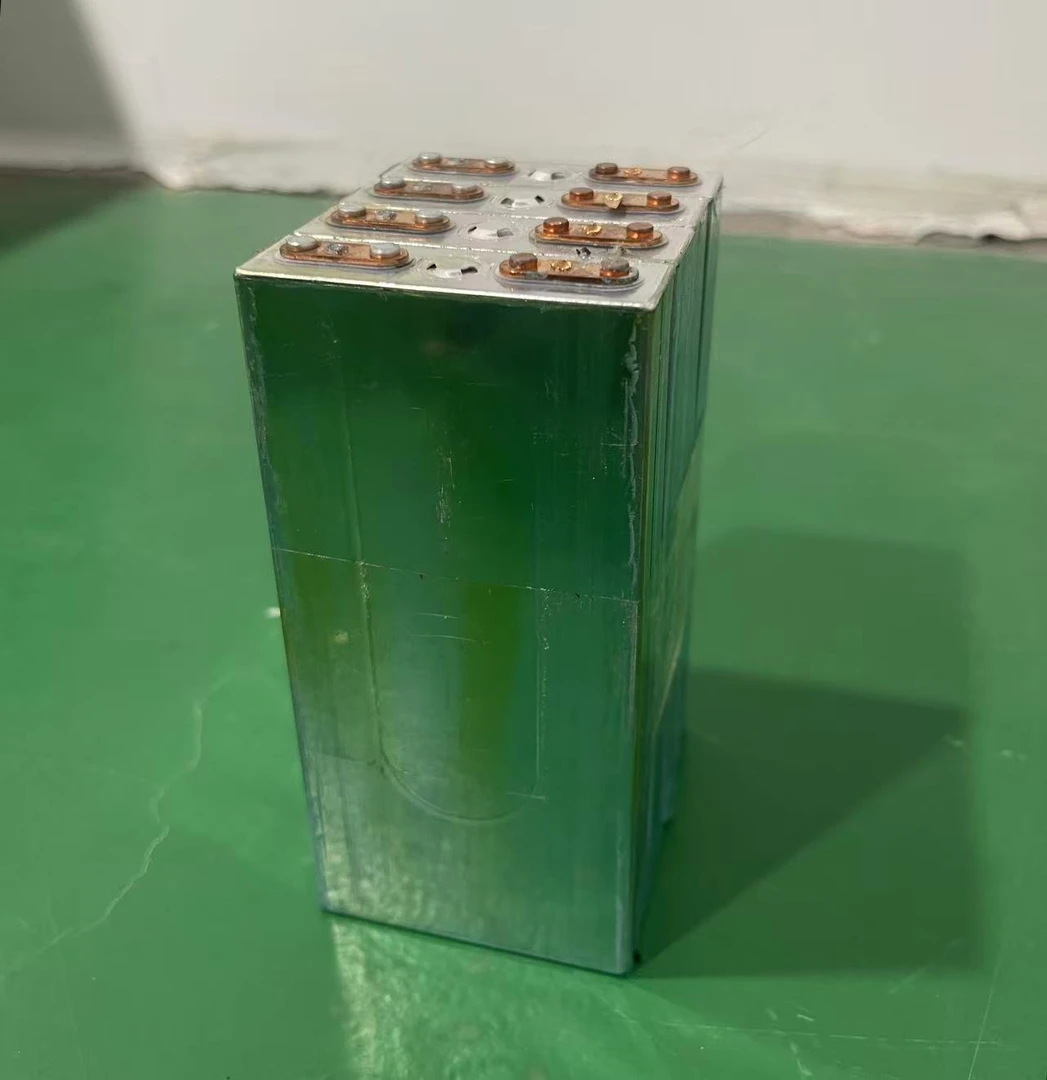 （单块）3.2V 20A磷酸铁锂小单体电池电动车畜能电池拆机