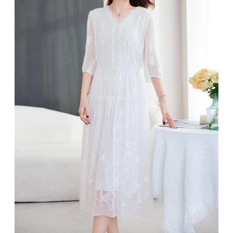 【奥兰多多&杨子家轻奢定制】初见系月下恋人刺绣连衣裙259500