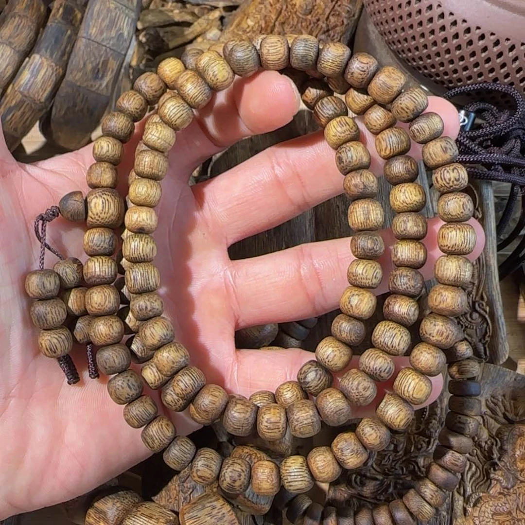 善***行手串沉香老型苹果珠0.8高货23克