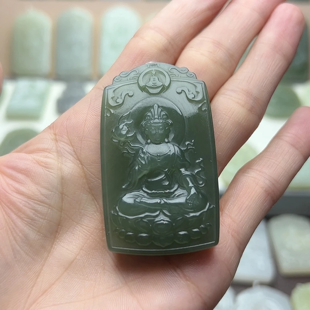 岁***歌颈饰未镶嵌和田玉