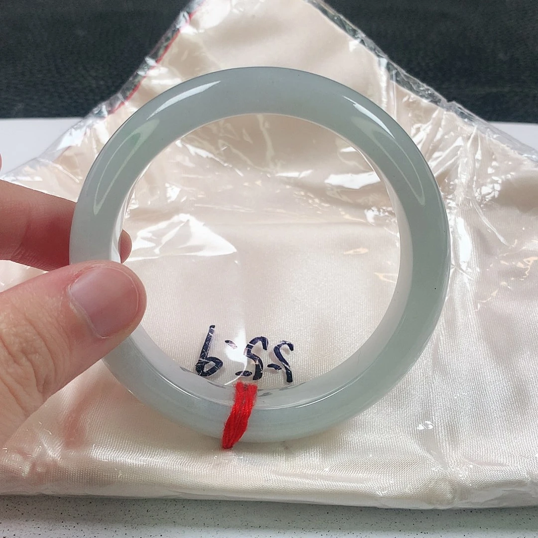 未镶嵌手镯翡翠333