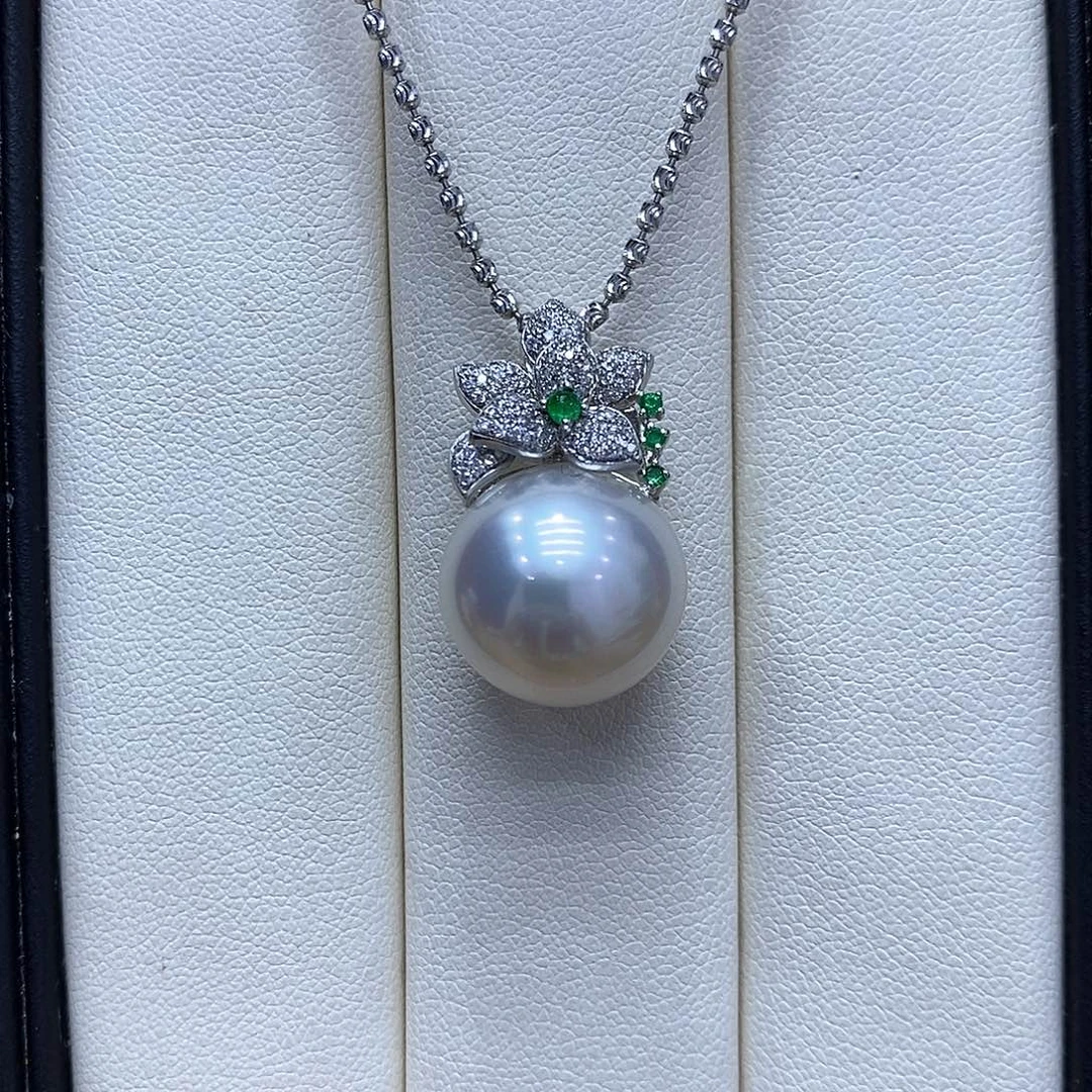 海水珍珠吊坠(不含链)18K金镶嵌近15点位澳白