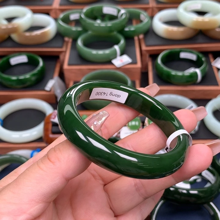 和田玉（碧玉）5758圈口未镶嵌