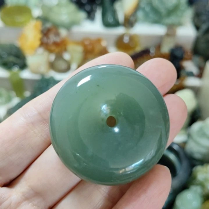 未镶嵌岫玉平安扣