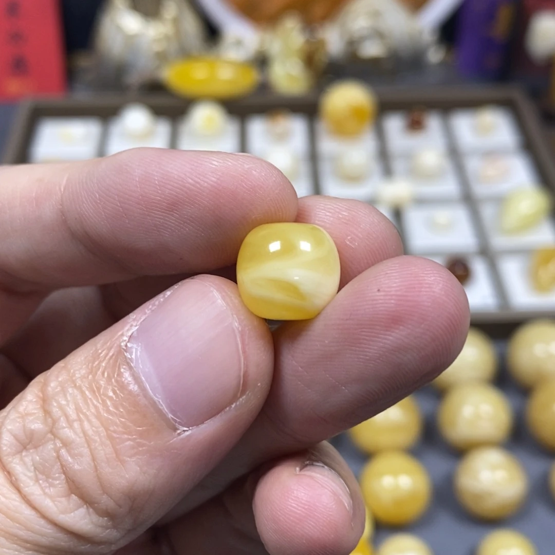 琥珀未镶嵌珠宝奇石12*11老型