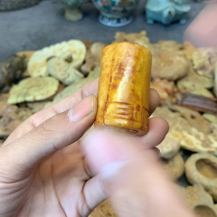 和田玉（糖玉）未镶嵌挂件