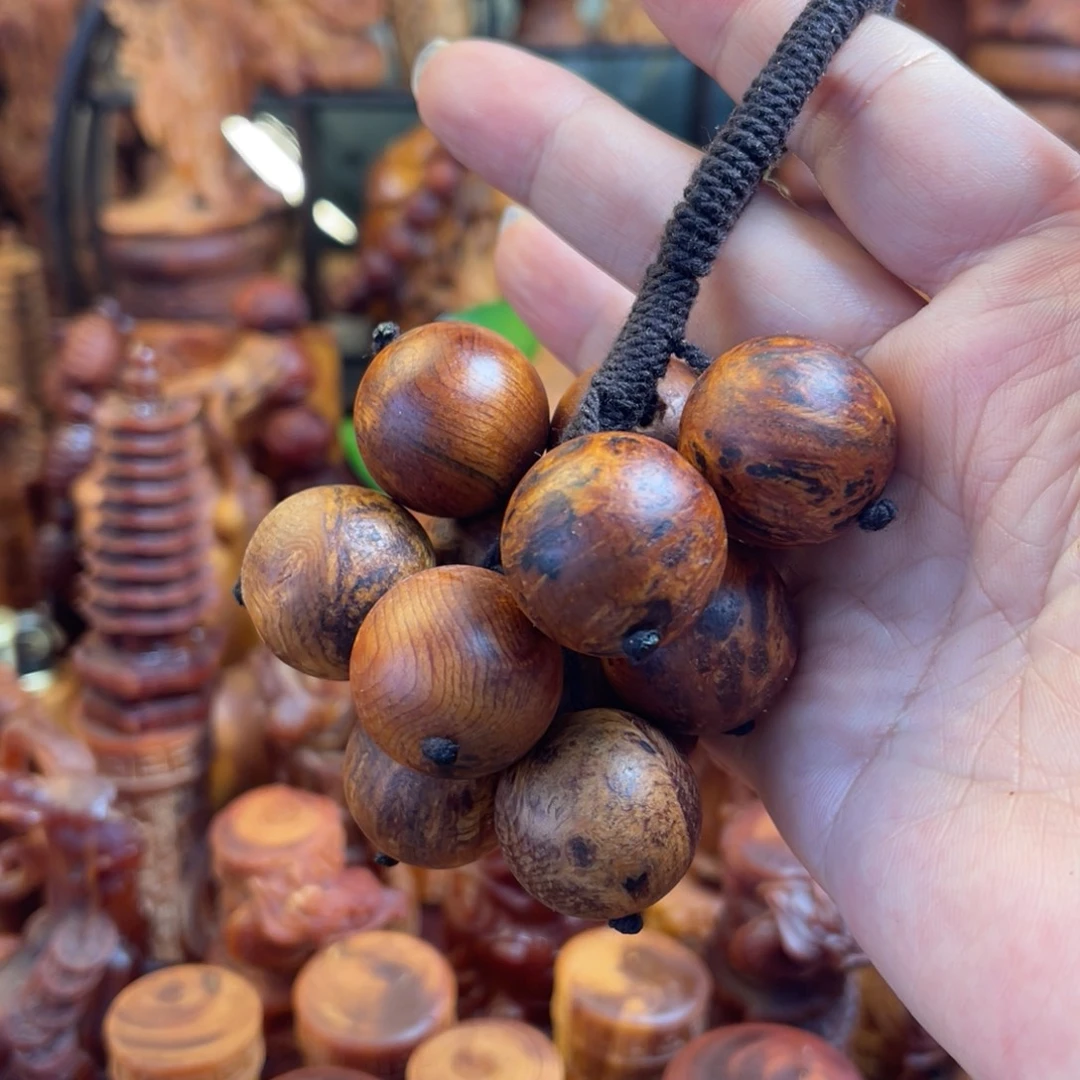 松木（琥珀木）其他葡萄串