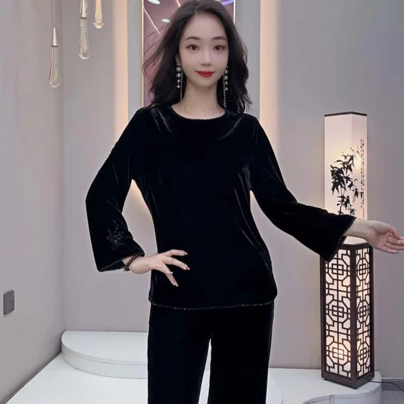 单件上衣黑色女休闲宽松长袖袖口重工串珠V领烫钻裙摆衫#马36012
