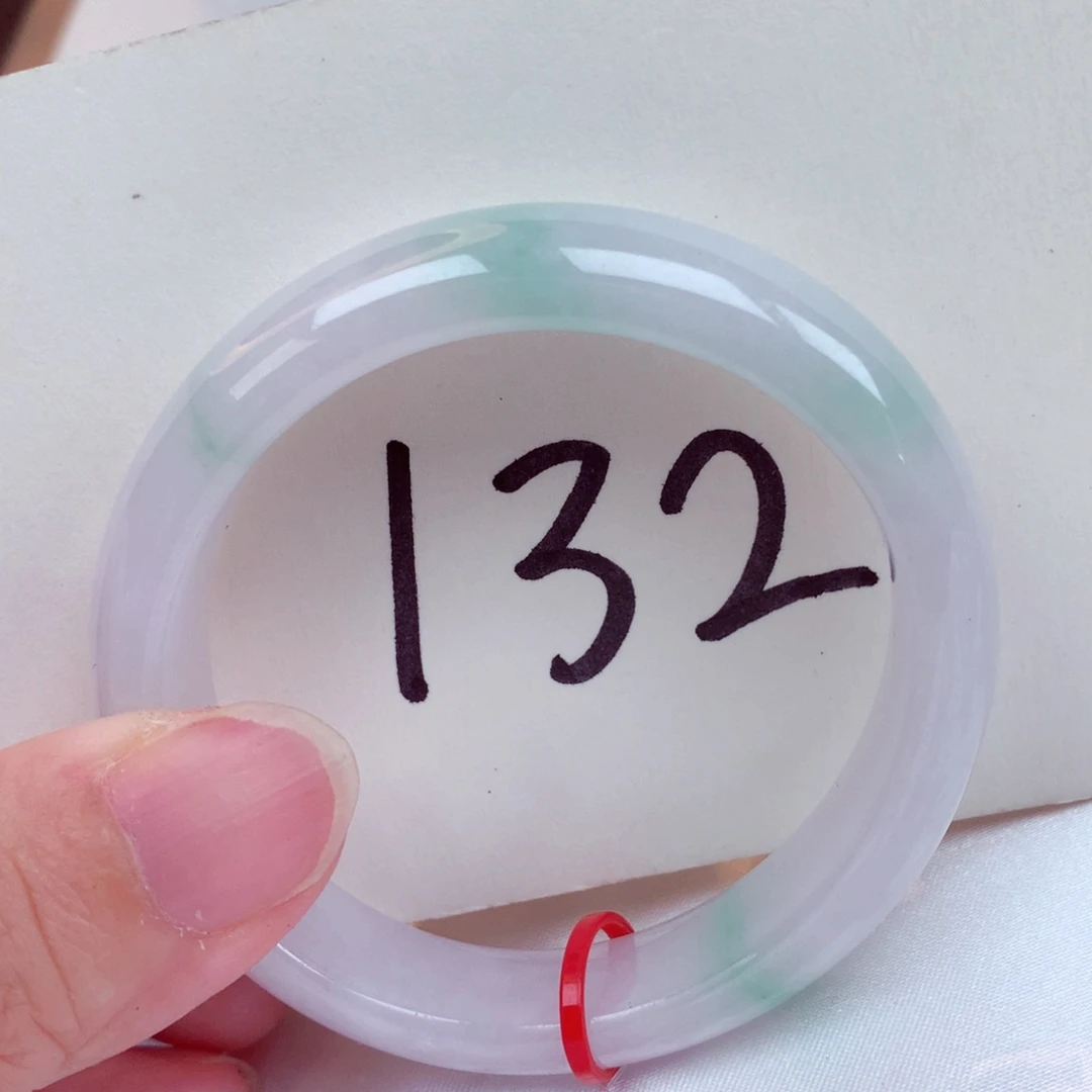 翡翠手镯（贵妃镯）未镶嵌翡翠