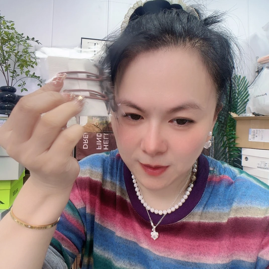真***恒这几句词也就在这儿被