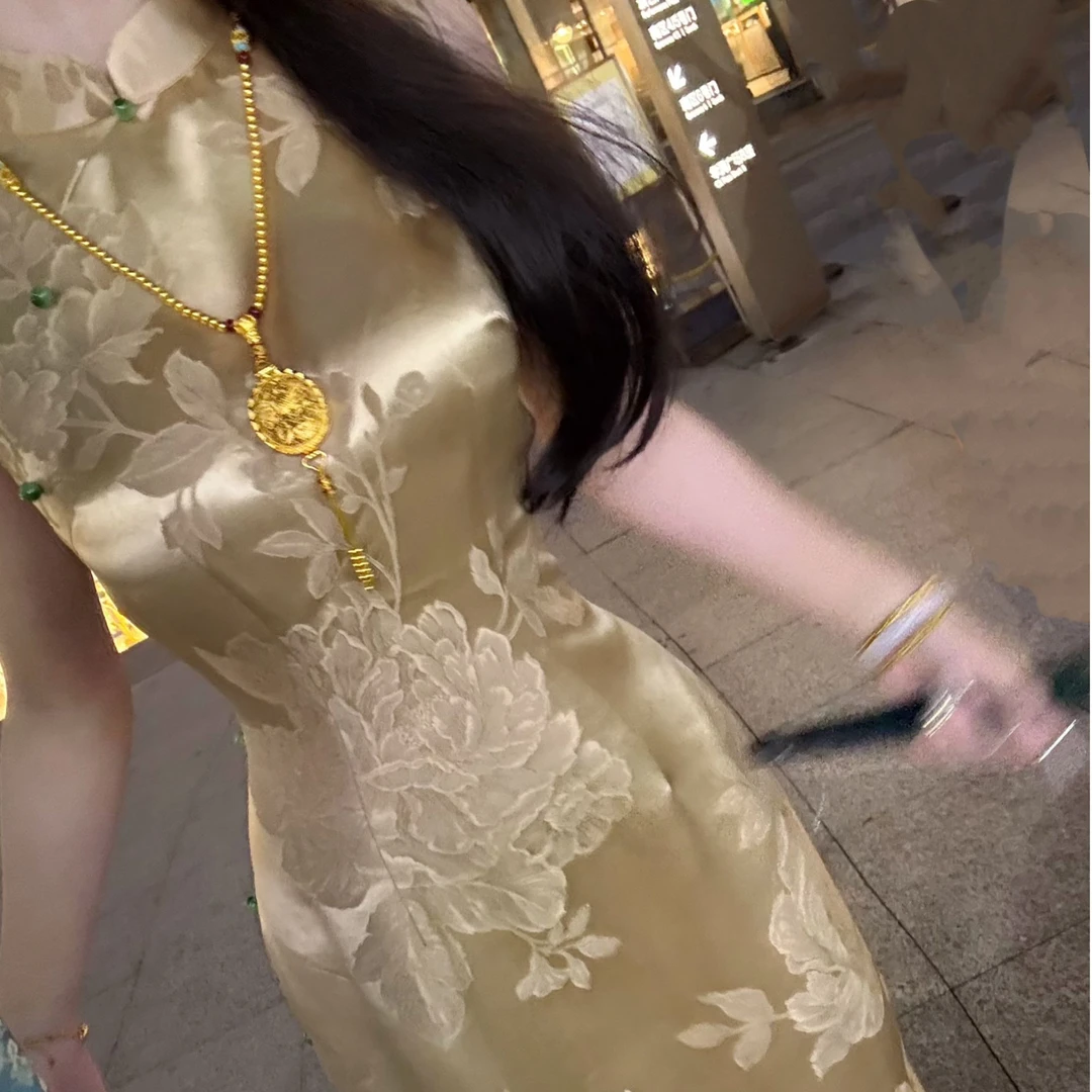 LHMknk1画报夫人原创自制重磅35姆米高级香云纱旗袍 香槟金提花