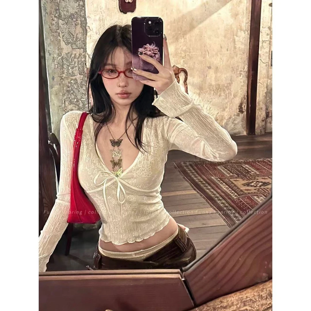 徐秋阳  蕾丝甜心  百搭时尚休闲设计感显瘦显白上衣12026