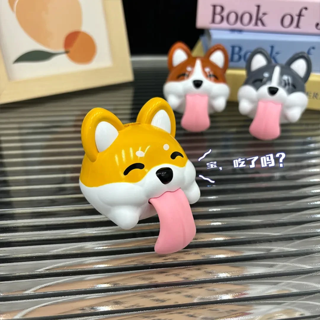 【正版】创意卡通单身狗狗办公桌面摆件可爱车载家居装饰摆件