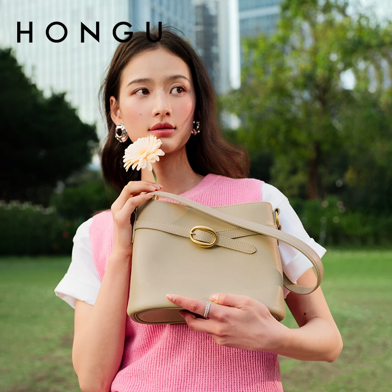 HONGU/红谷新款质感真皮腋下包通勤上班牛皮单肩水桶包女士包