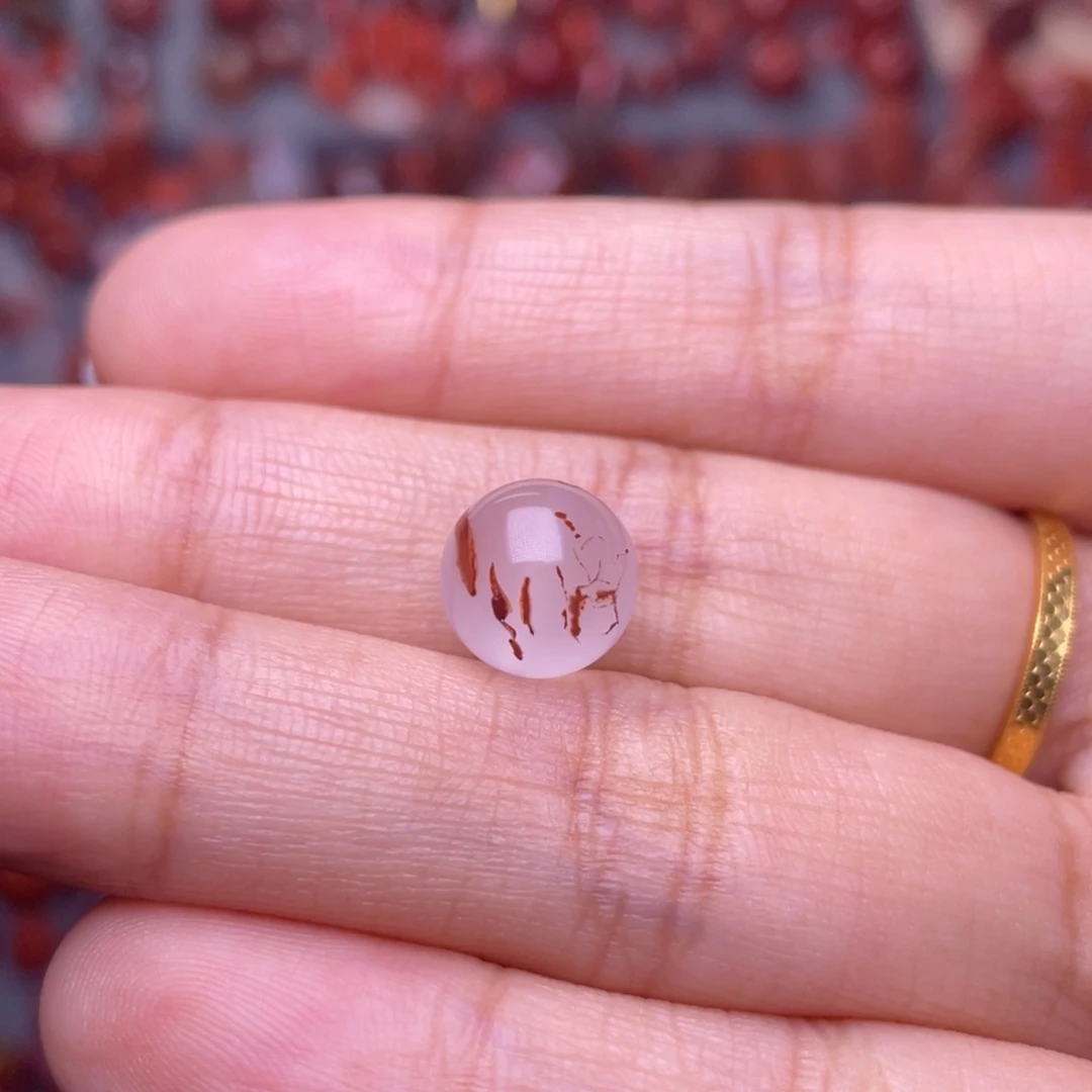 南红玛瑙未镶嵌冰飘圆珠9.7