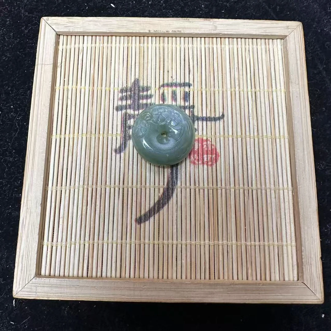 和田玉平安扣吊坠1111