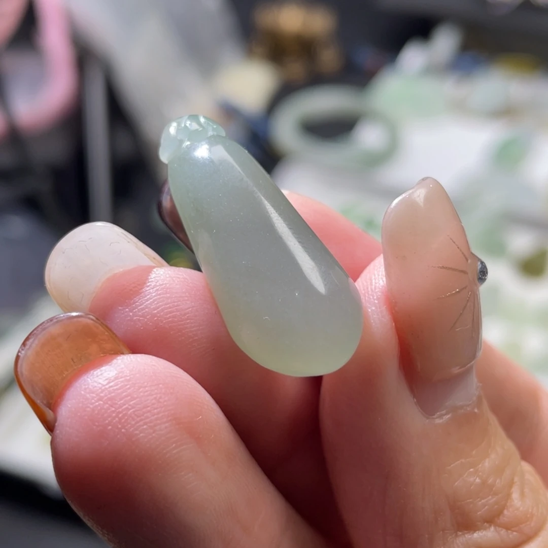 颈饰未镶嵌翡翠瓜