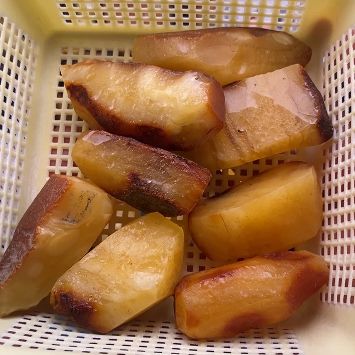 未镶嵌定制琥珀大**闲蜜蜡