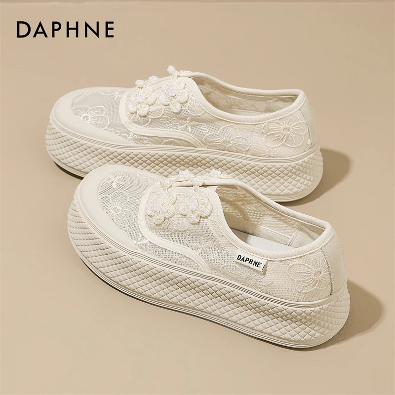 达芙妮蕾丝网面小白鞋女秋薄款2025新款一脚蹬国风单鞋透气帆布鞋