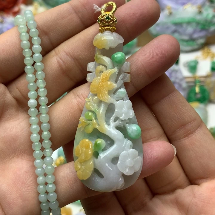 颈饰未镶嵌翡翠翡翠