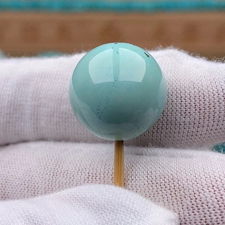 绿松石未镶嵌珠宝奇石16