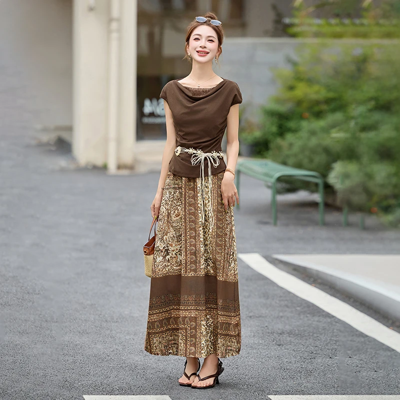 2025夏季新款流行洋气印花多少岁套装裙女气质显瘦短袖上衣两件套