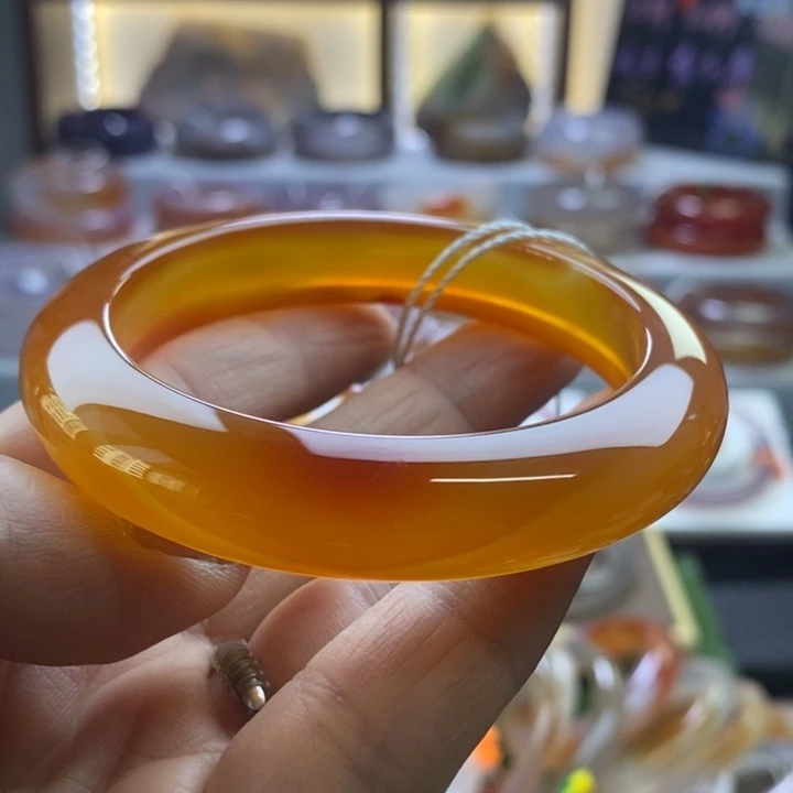 手镯玛瑙/玉髓未镶嵌